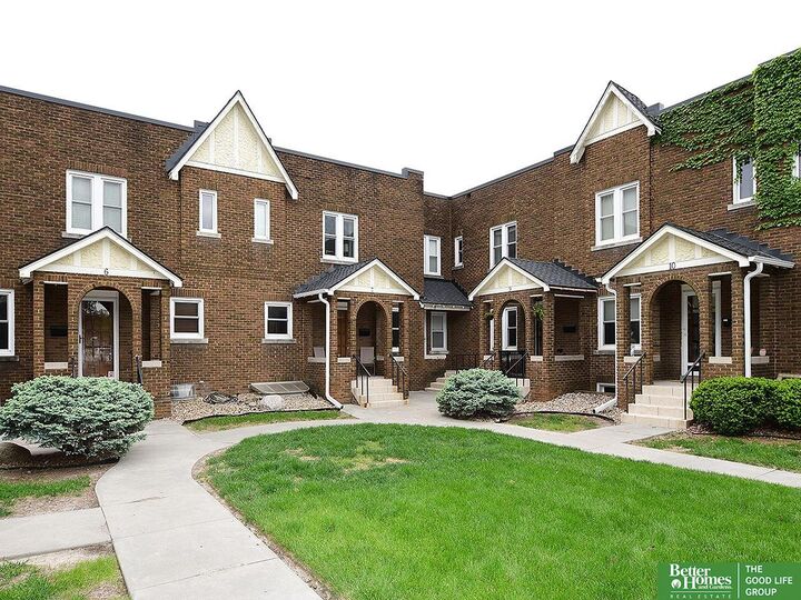 Property Photo:  5017 Underwood Avenue 7  NE 68132 