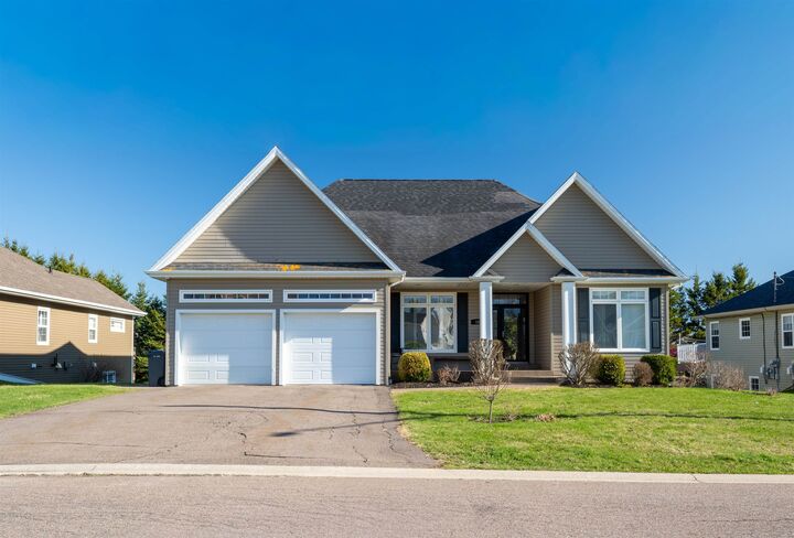 59 Gardiner Drive — photo 1