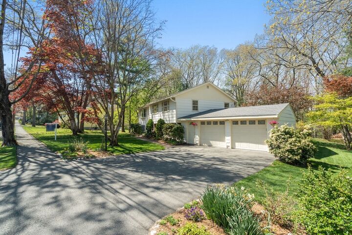 Property Photo:  10 Brookbridge Rd  MA 01960 