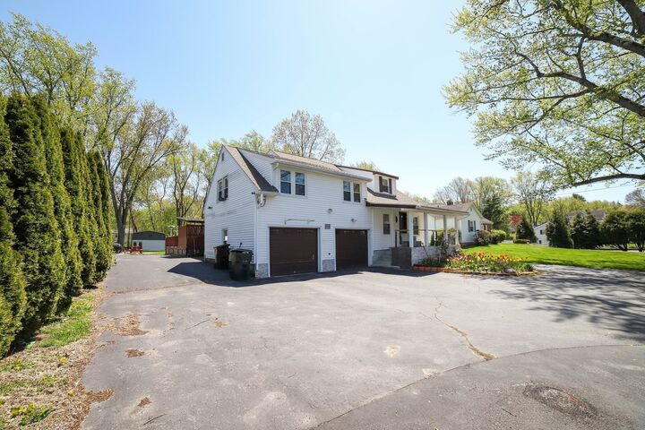 Property Photo:  11 Hampton St  MA 01501 