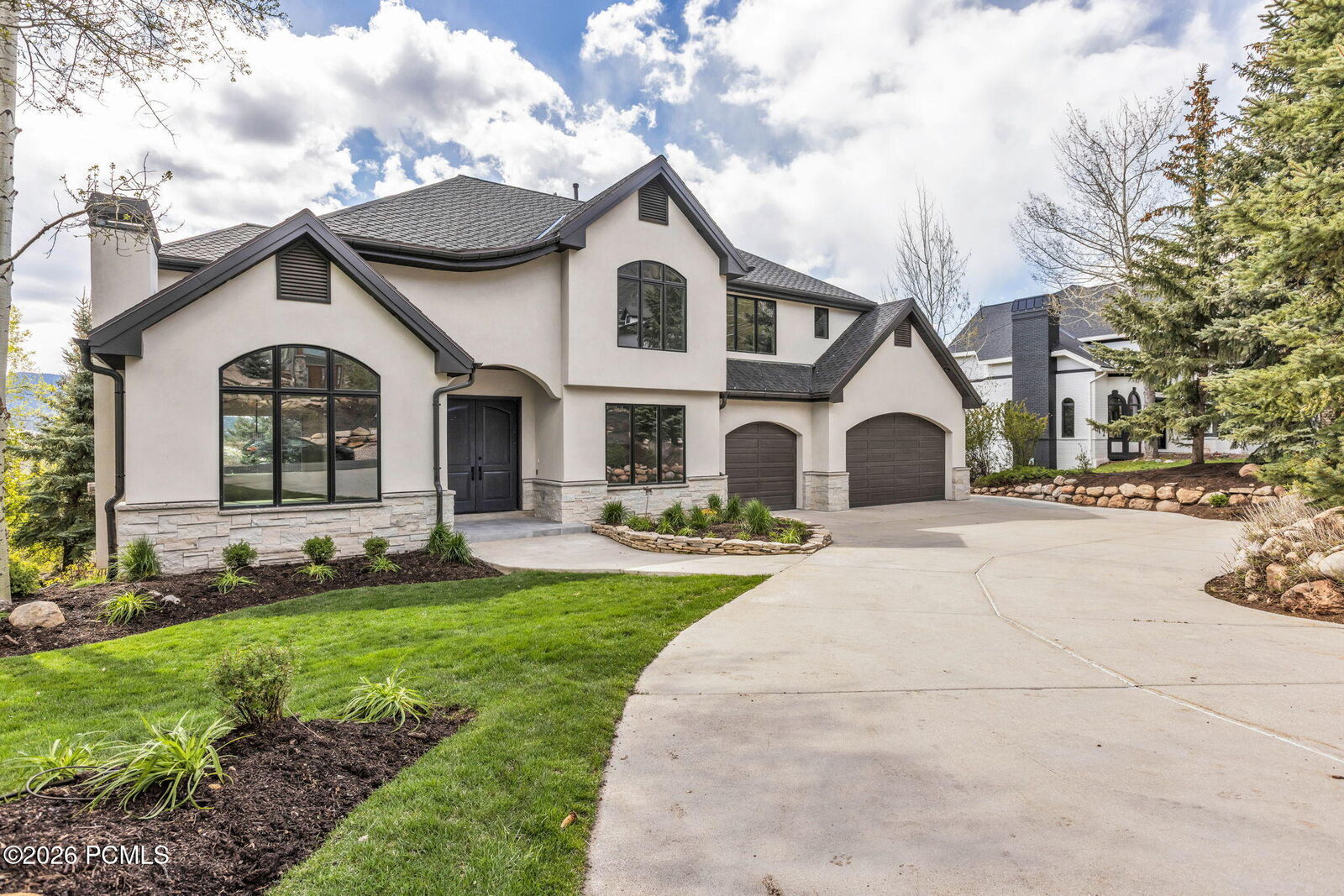 Property Photo:  8905 Daybreaker Dr  UT 84098 