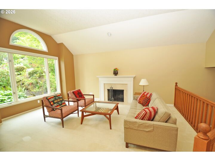 Property Photo:  6431 SW Dolph Dr  OR 97219 