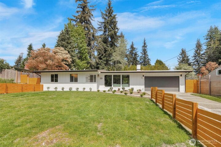 Property Photo:  5319  201st Place SW  WA 98036 