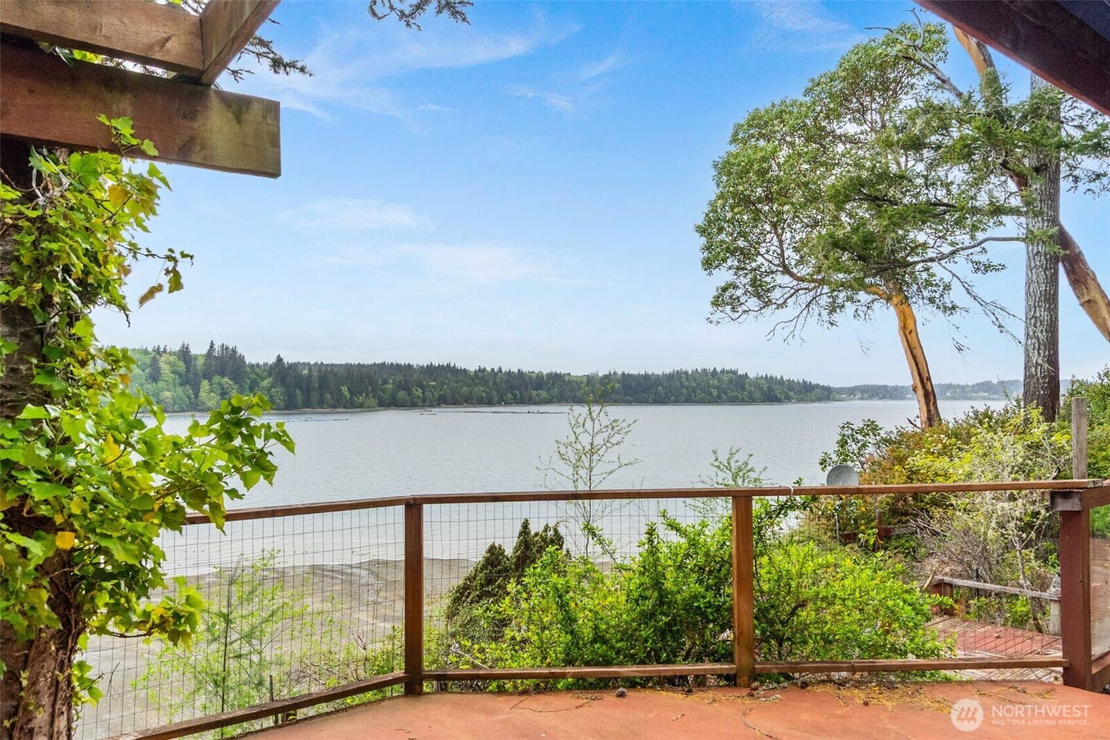 Property Photo:  6105  Elizan Drive NW  WA 98502 