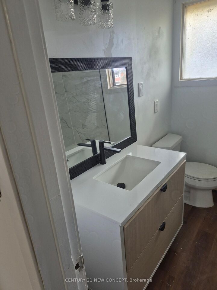 Property Photo: 580 Digby Avenue ON L1G 1W6