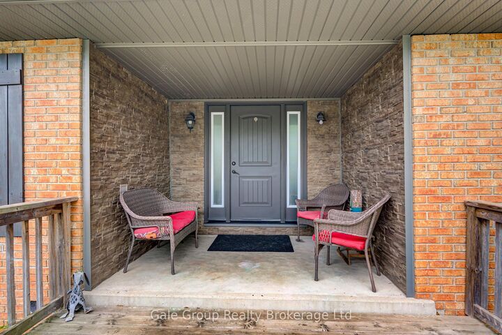 Property Photo: 222 Caverly Road S ON N5H 2P7