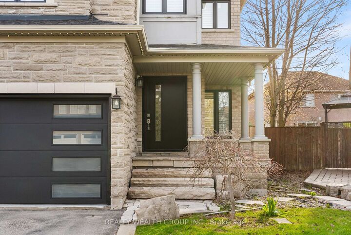Property Photo: 185 Regency View Heights ON L6A 3V3