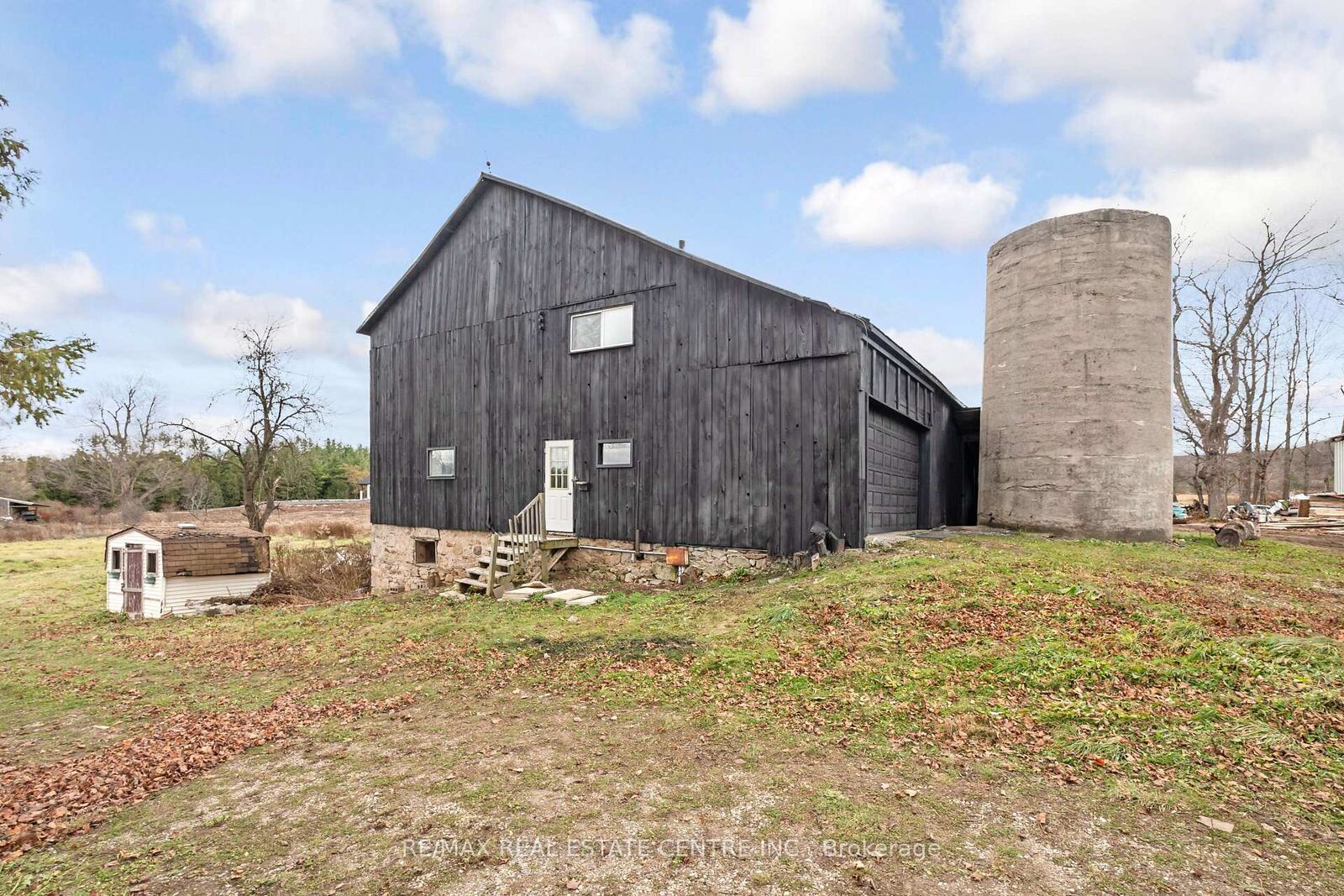 Property Photo: 4314 Concession 11 Road ON L0P 1J0