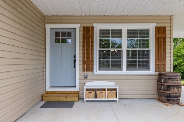Property Photo:  611 S Walnut Street  SC 29678 