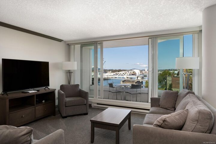 Property Photo: 1234 Wharf St 401 BC V8W 3H9