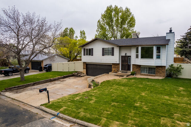 Property Photo:  3299 W 440 S  UT 84078 