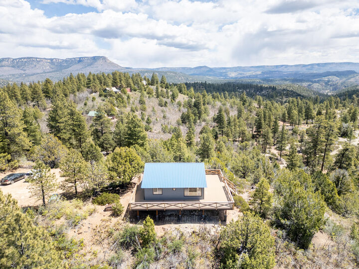 Property Photo:  10 N Virgin Dr  UT 84779 
