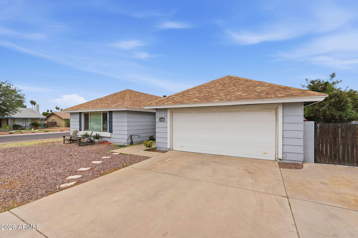 Property Photo:  4822 N 64 Drive  AZ 85033 