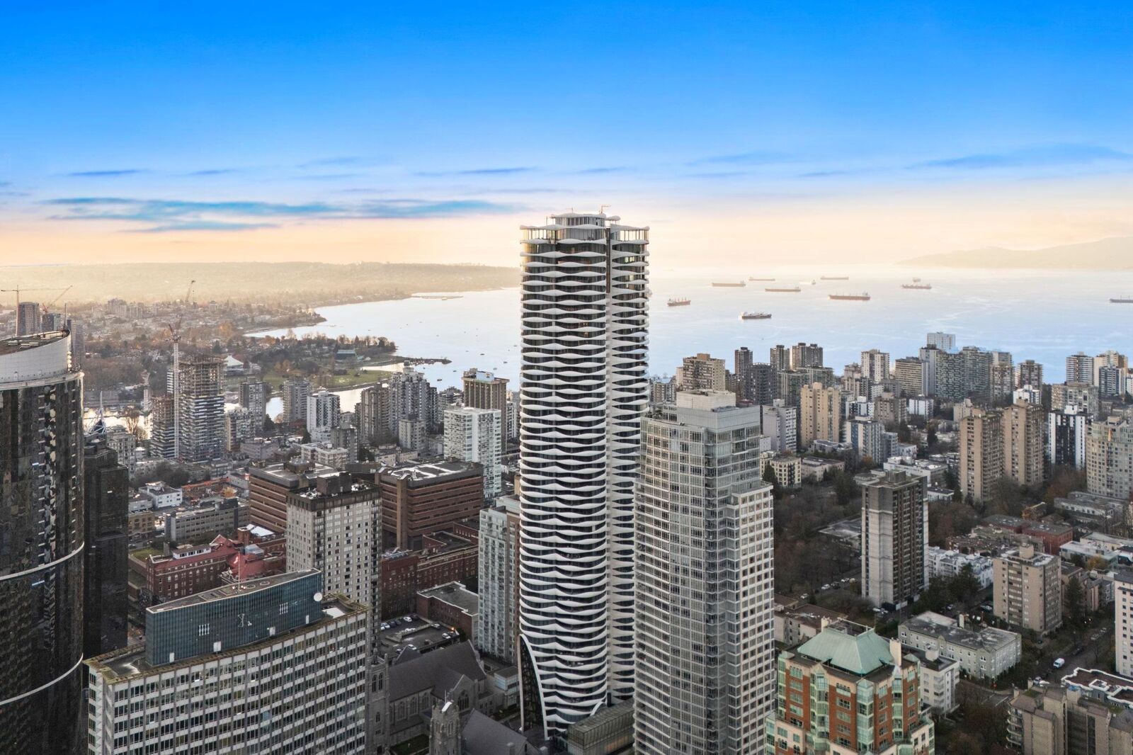 Property Photo:  1033 Nelson Street 2107  BC V6E 0E5 