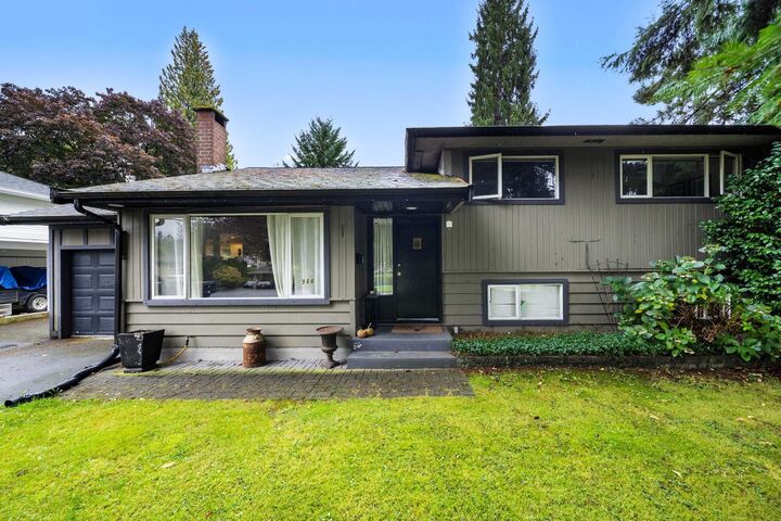 Property Photo: 966 Dundonald Drive BC V3H 1B7