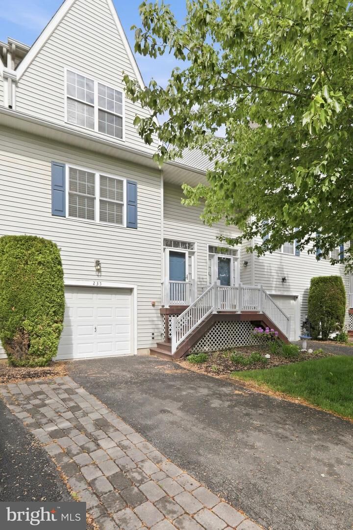 Property Photo:  235 Buchanan Court  PA 19335 