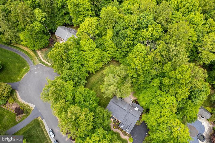 Property Photo:  13908 Balmoral Terrace  VA 20124 