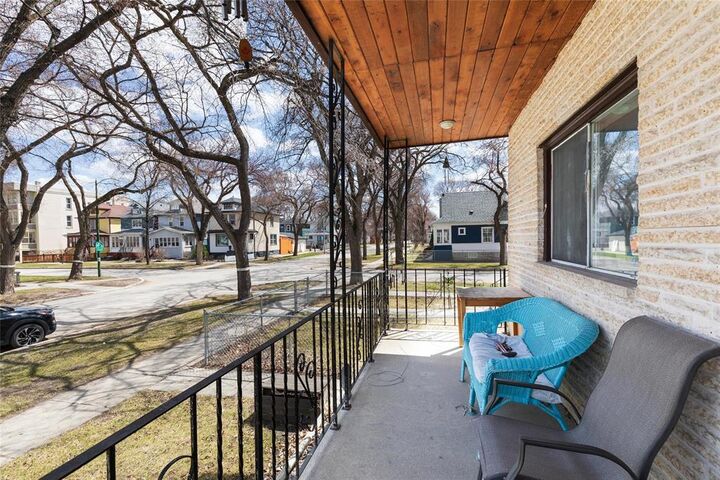 Property Photo:  795 Nassau Street  MB R3L 2M6 