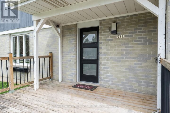 Property Photo:  311 Eliza Street  ON N0G 1A0 