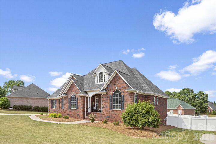 Property Photo:  220 Landry Drive  NC 28086 