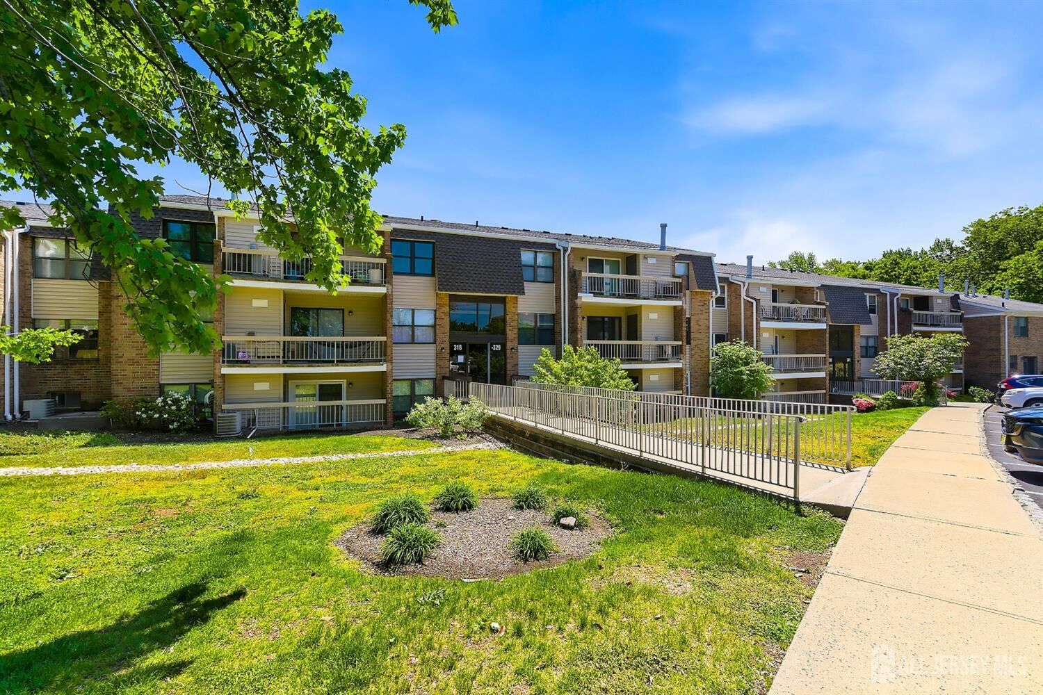 Property Photo:  324 Sharon Garden Court  NJ 07095 