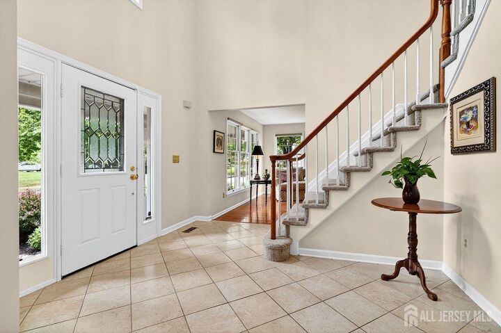 Property Photo:  92 Bradford Lane  NJ 08536 