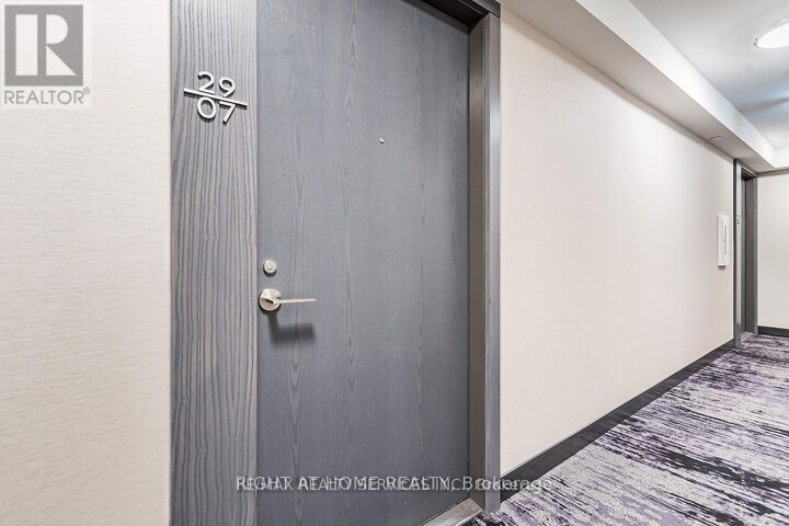 Property Photo:  7 Mabelle Avenue 2907  ON M9A 0C9 