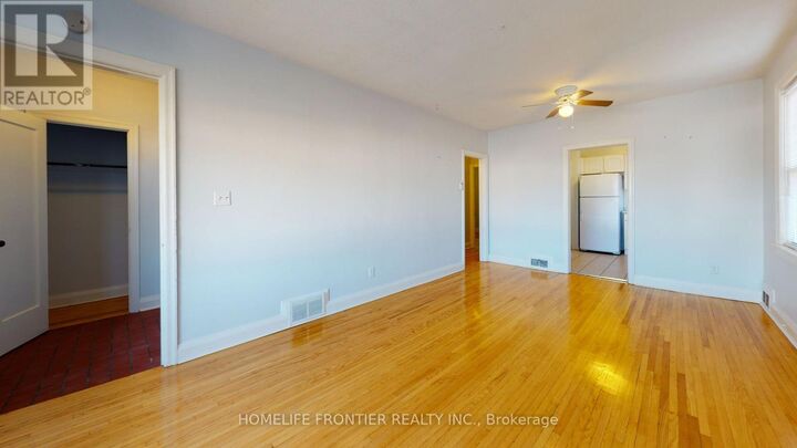 Property Photo:  191 Queen Street East  ON L6W 2B3 