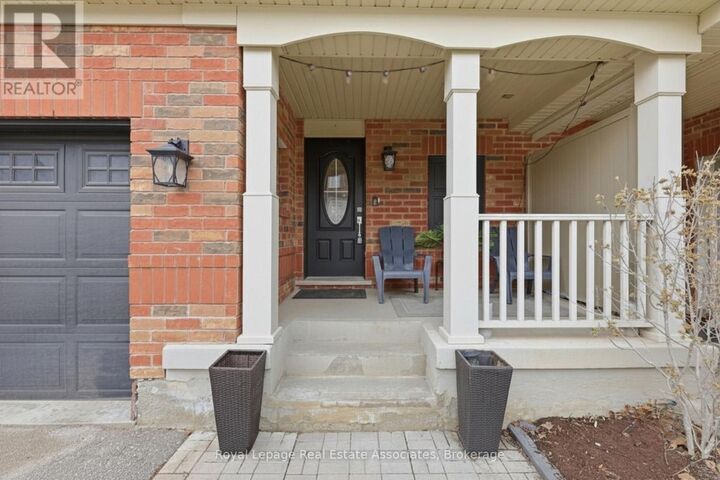 Property Photo:  362 Cavanagh Lane  ON L9T 8J9 