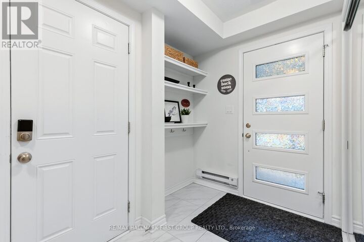 Property Photo:  3359 Thunderbird Promenade  ON L1X 0N1 