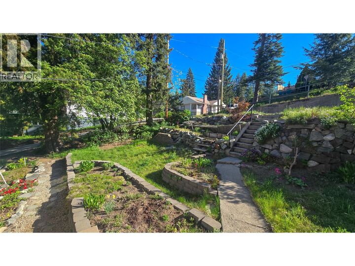 Property Photo:  2551 Pinewood Drive  BC V0G 1Y0 