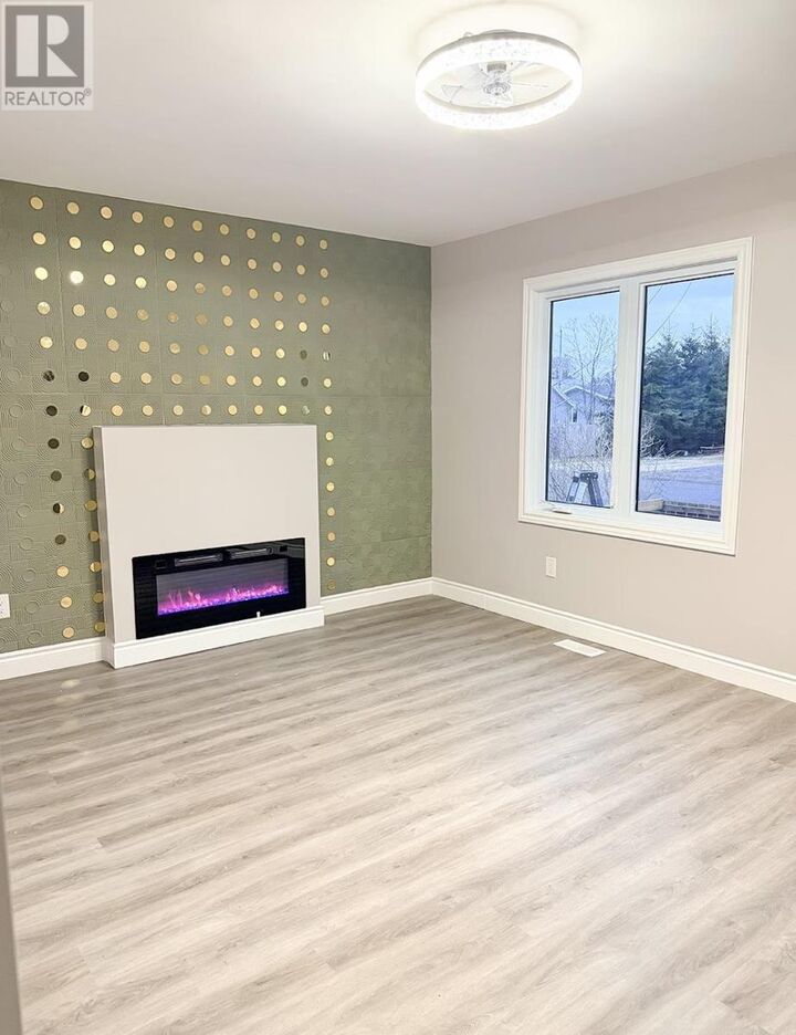 Property Photo:  310 Dewe Ave  ON P7A 2G1 