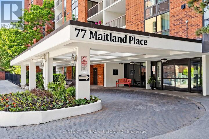 Property Photo:  77 Maitland Place 224  ON M4Y 2V6 