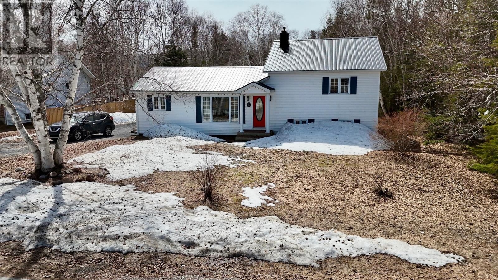 Property Photo:  6 Eight Avenue  NL A0L 1K0 