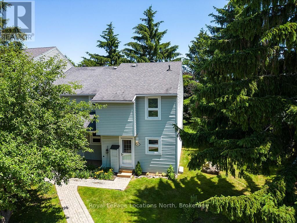 Property Photo:  127 Alfred Street West 80  ON N0H 2P0 
