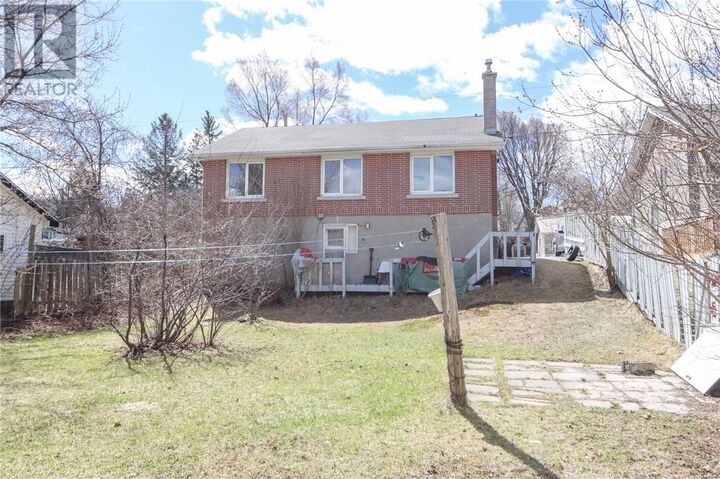 Property Photo:  478 Ash Street  ON P3C 2A4 