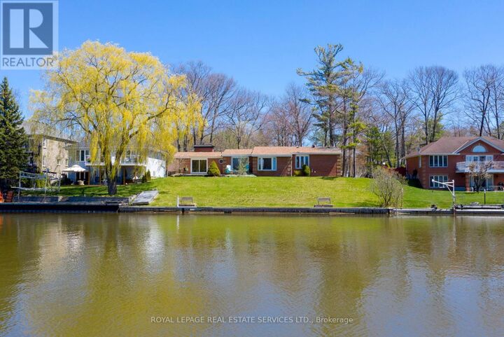 Property Photo:  90 Edgewater Road  ON L9Z 2W3 