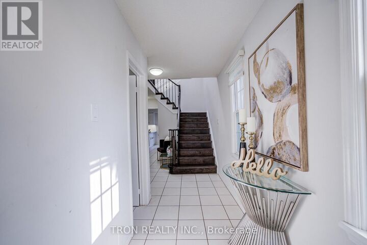 Property Photo:  256 Alexmuir Boulevard  ON M1V 1T7 