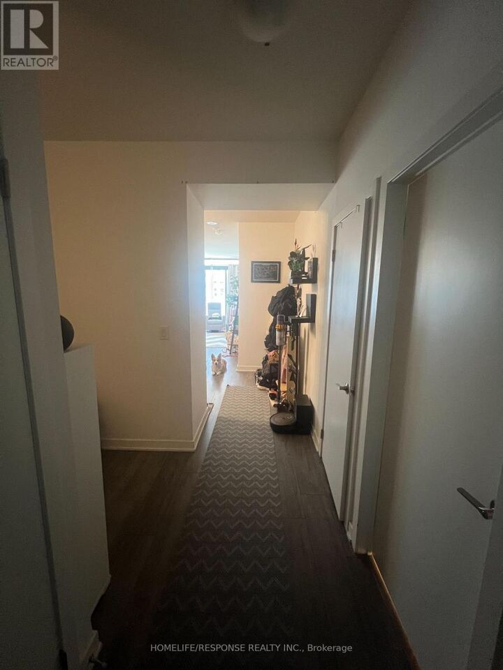 Property Photo:  438 King Street West 1212  ON M5V 3T9 