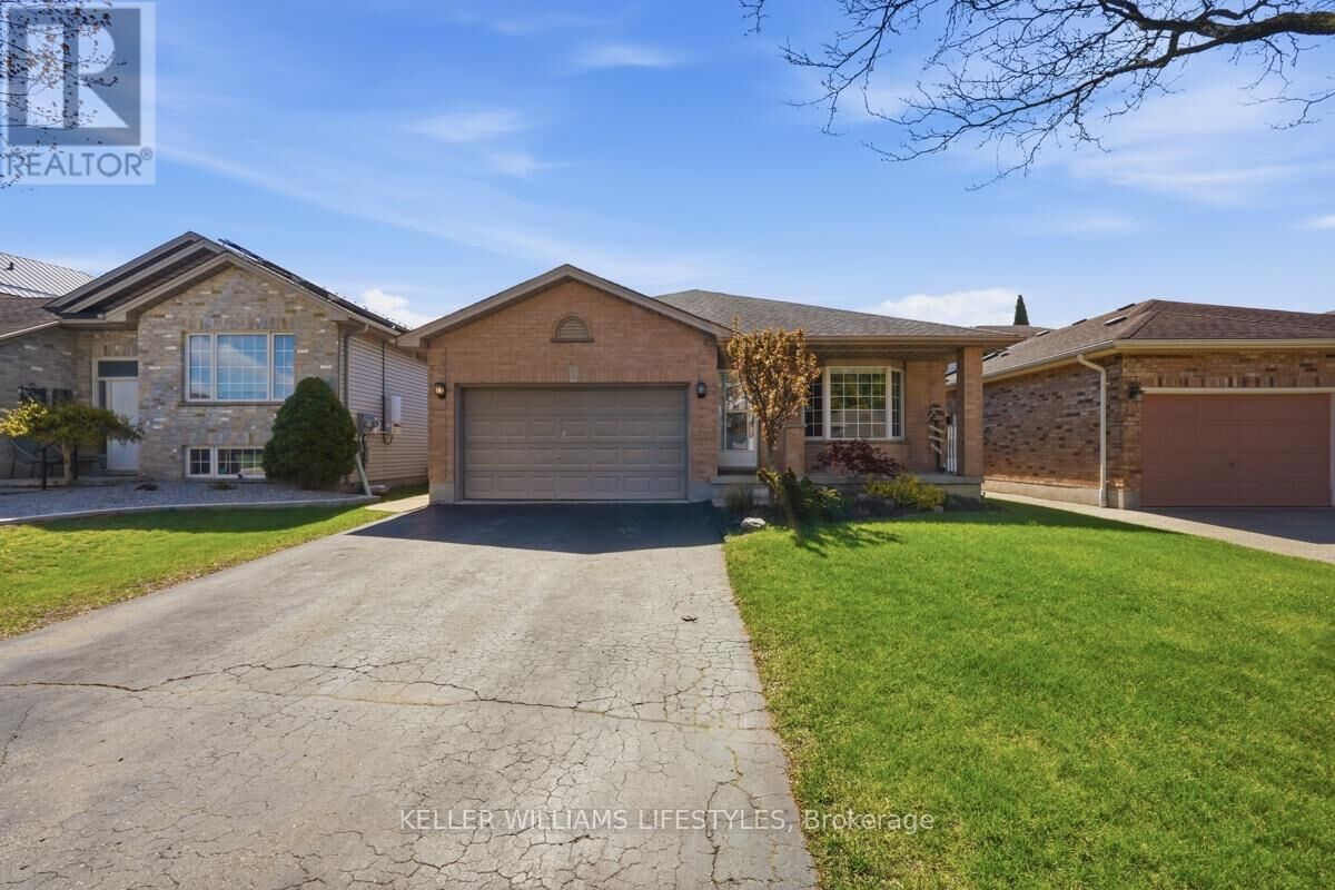 Property Photo:  54 Yarmouth Drive  ON N5V 4T8 