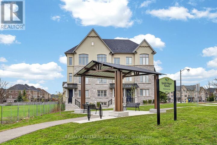 Property Photo:  3 Fernhill Lane  ON L6C 0Y5 