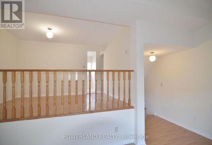 Property Photo:  23 Grass Meadoway Way  ON M2H 2V4 