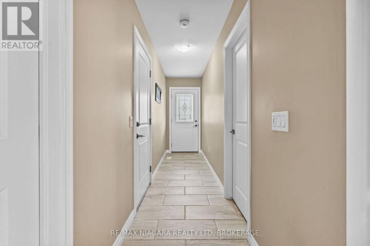 Property Photo:  228 Lincoln Street  ON L3B 4M9 