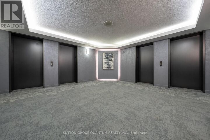 Property Photo:  10 Yonge Street 2906  ON M5E 1R4 