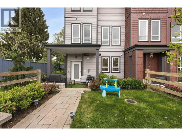 Property Photo:  11851 232 Street 33  BC V2X 6S8 