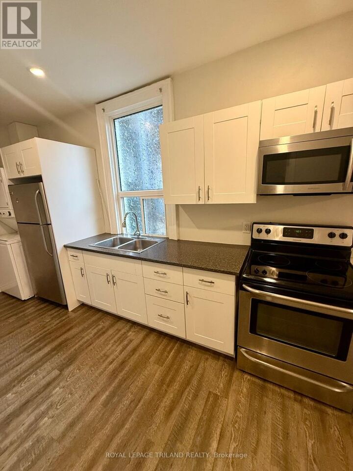 Property Photo:  434 Dufferin Avenue 4A  ON N6B 1Z6 