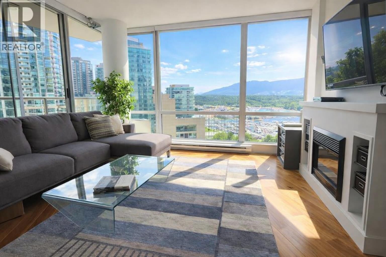 Property Photo:  1228 West Hastings Street 1404  BC V6E 4S6 