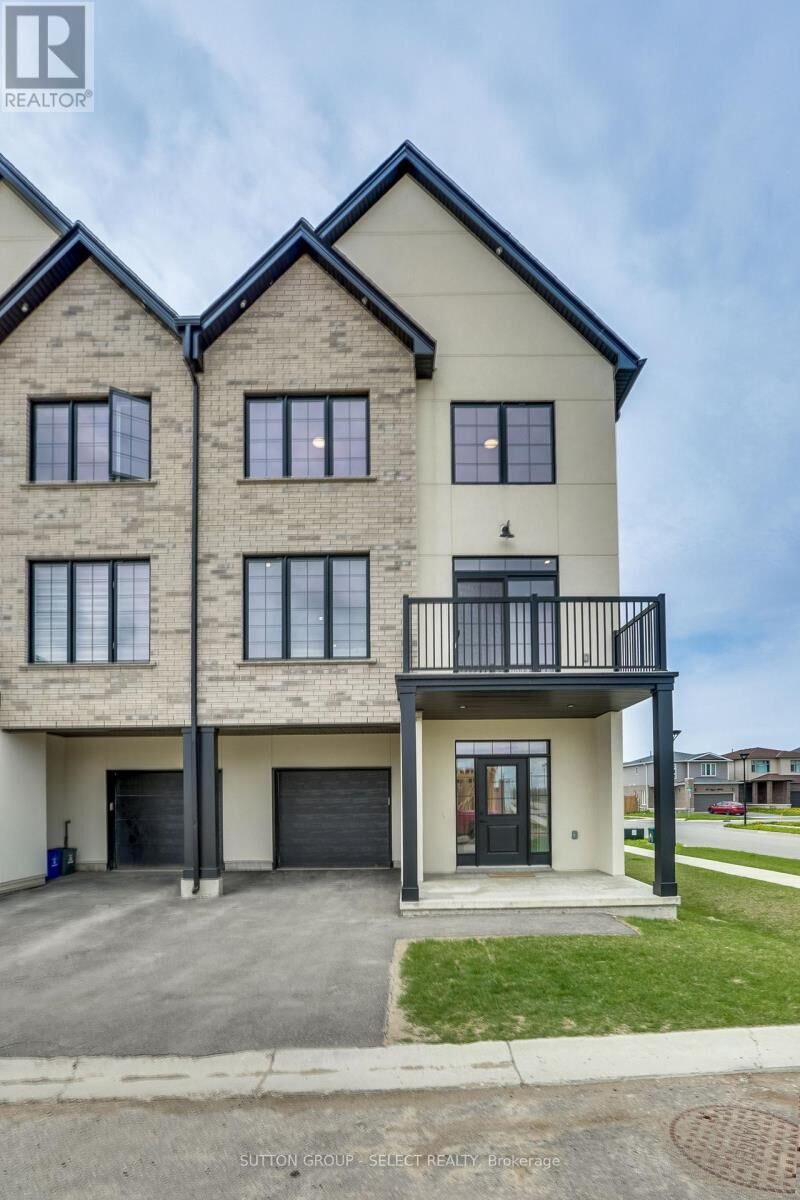 Property Photo:  235 Kennington Way #1  ON N6L 0J7 