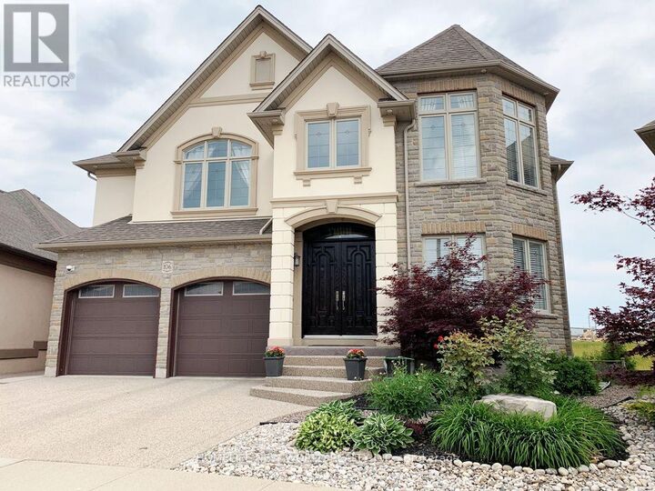 Property Photo:  106 Paige Street  ON N2K 4P6 
