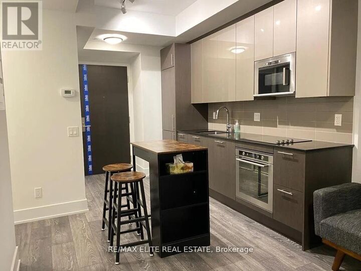 Property Photo:  403 Church Street 2611  ON M4Y 0C9 